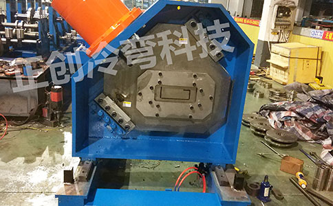 車廂板設(shè)備創(chuàng)新發(fā)展 助力交通運(yùn)輸行業(yè)提質(zhì)增效